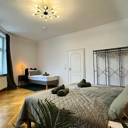 Rebelrents #4 Design Trifft Komfort - Einzigartiges Ferienapartment In Der Nahe Des Hauptbahnhofs Apartment