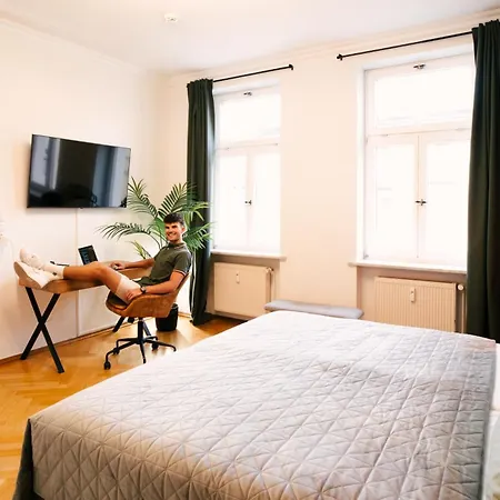 Appartamento Einzigartiges Ferienapartment In Der Nahe Des Hauptbahnhofs Halle (Saale)