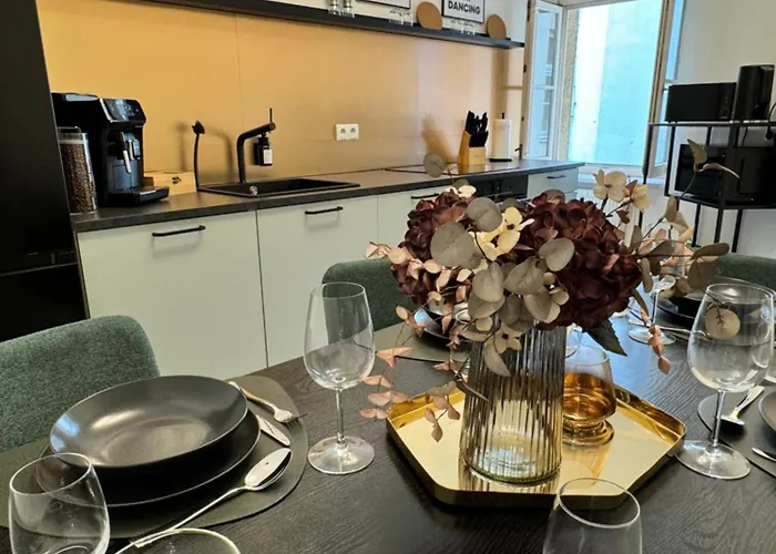 Einzigartiges Ferienapartment In Der Nahe Des Hauptbahnhofs * Halle (Saale)